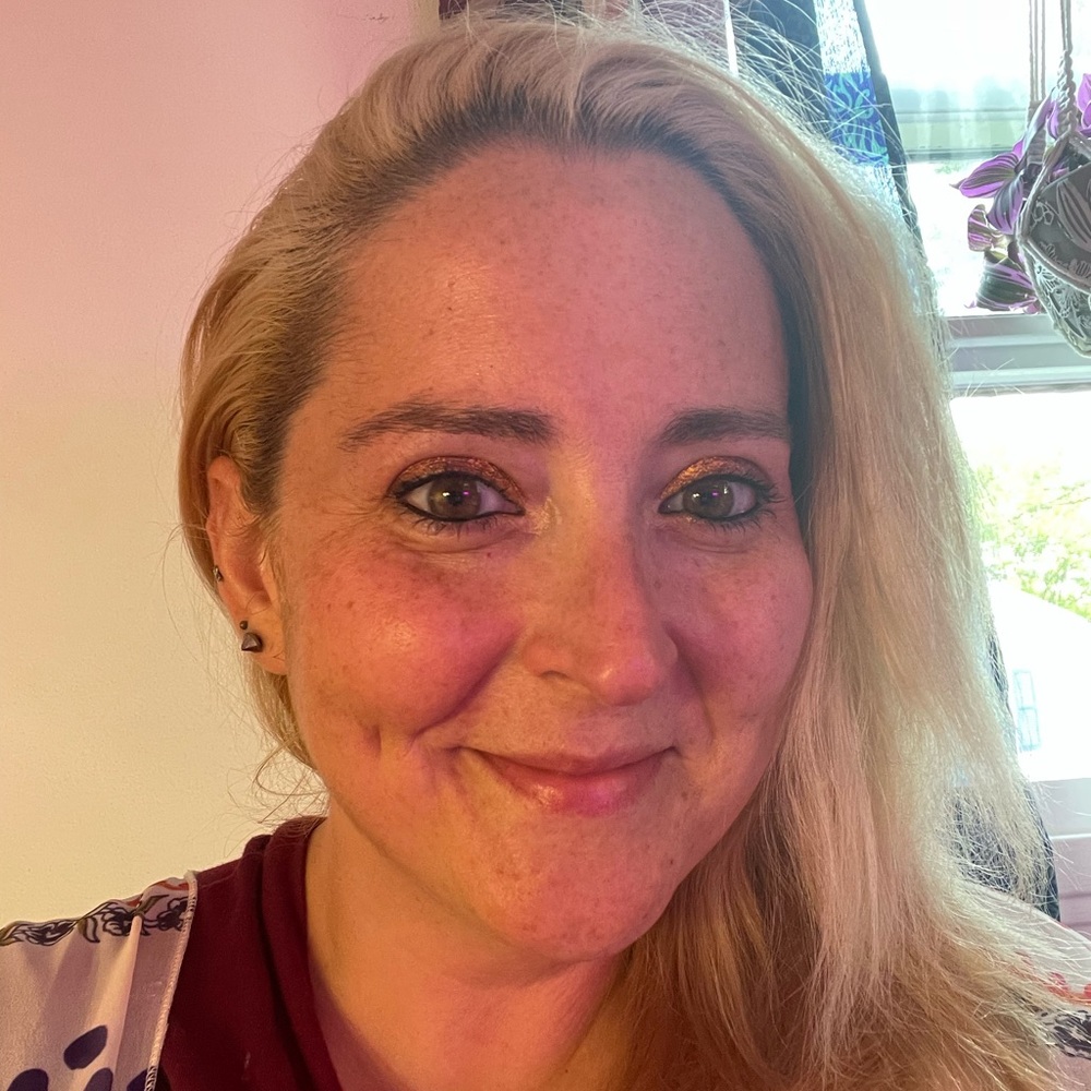 Meet your Posher, Leah